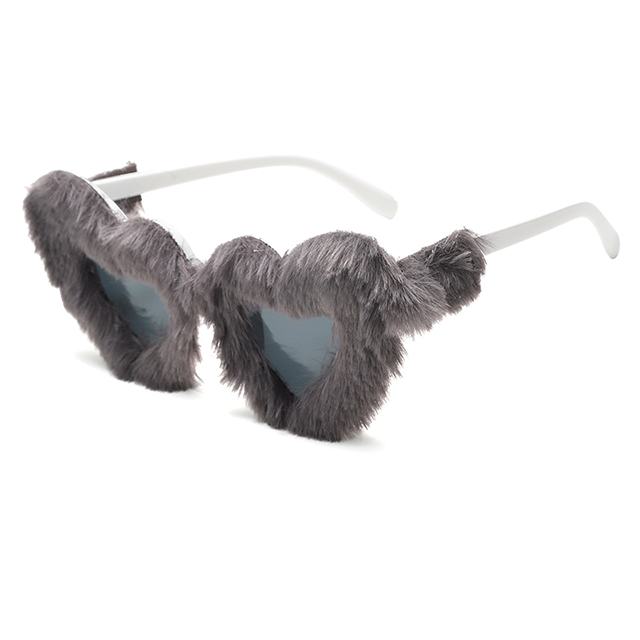 Έτοιμα γυναικεία πολωμένα γυαλιά ηλίου σε σχήμα καρδιάς #84374