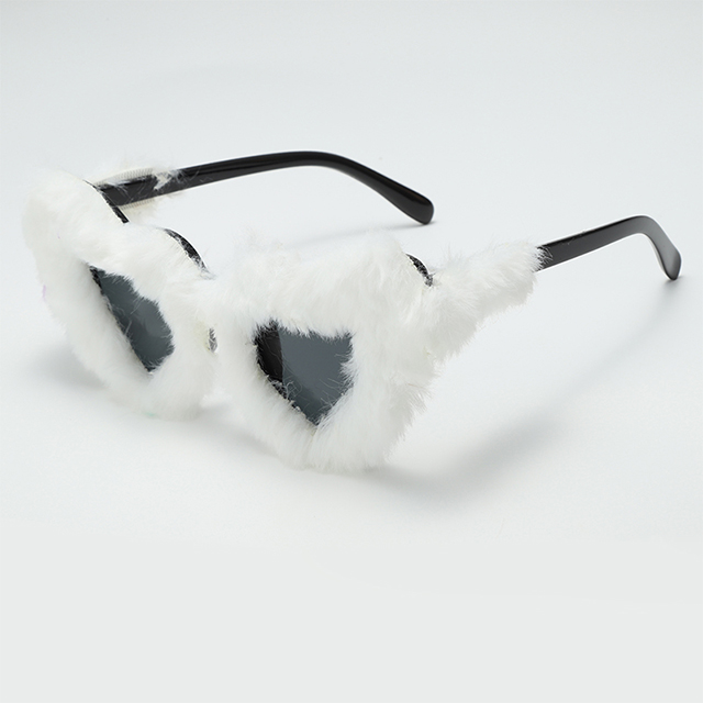 Gotowe damskie okulary przeciwsłoneczne w kształcie serca #84374
