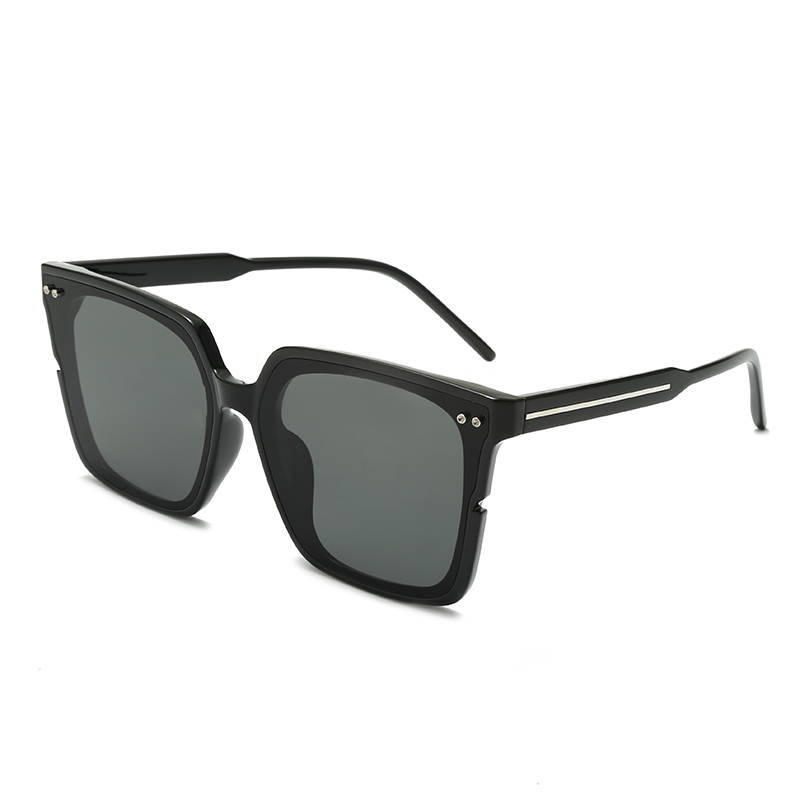 Voorraad groot formaat kleurverloop ontwerp frame dames/unisex mode kunststof gepolariseerde zonnebril #825