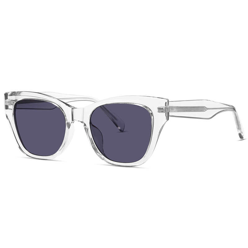 9119 Butterfly Shaped Full Acetate Construction Features Wide Temples Woman Sunglasses