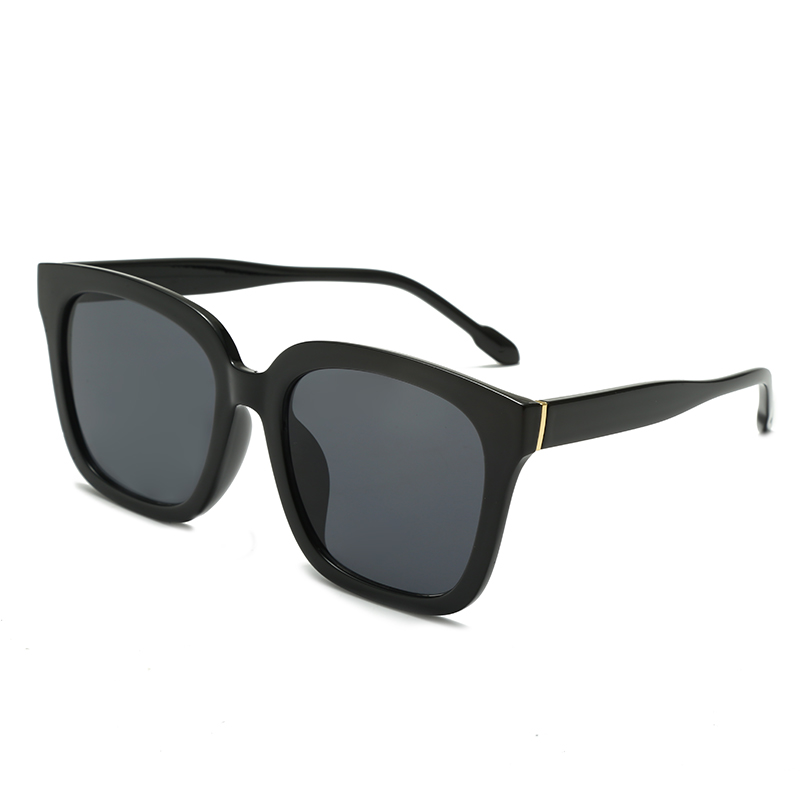 عینک آفتابی محافظ UV400، رنگ‌های کریستالی زنانه به سبک Wayfarer