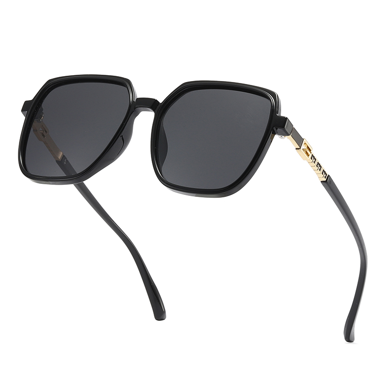 Hotový tovar Veľké rámy Kovové ozdoby Chrámy Ženy Ochrana UV400 TR90 slnečné okuliare #81805