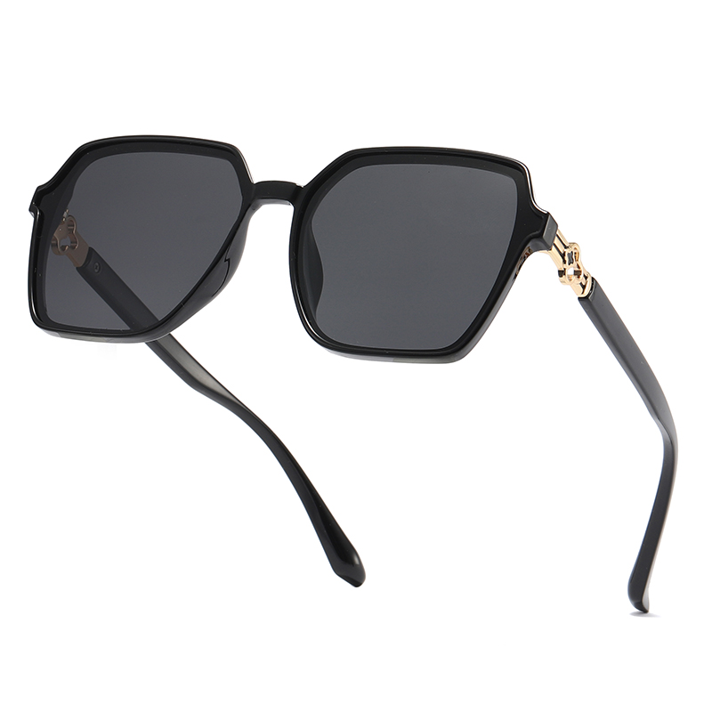 عینک آفتابی با فریم مربع بزرگ تزئینات فلزی زنانه UV400 Protection TR90 #81802